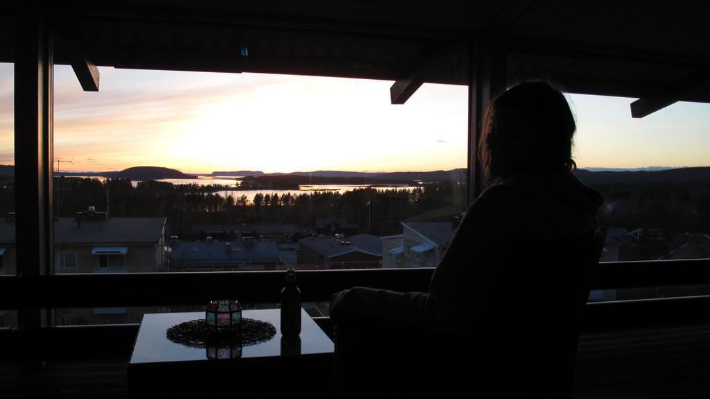 Hotell Toppen Storuman Buitenkant foto